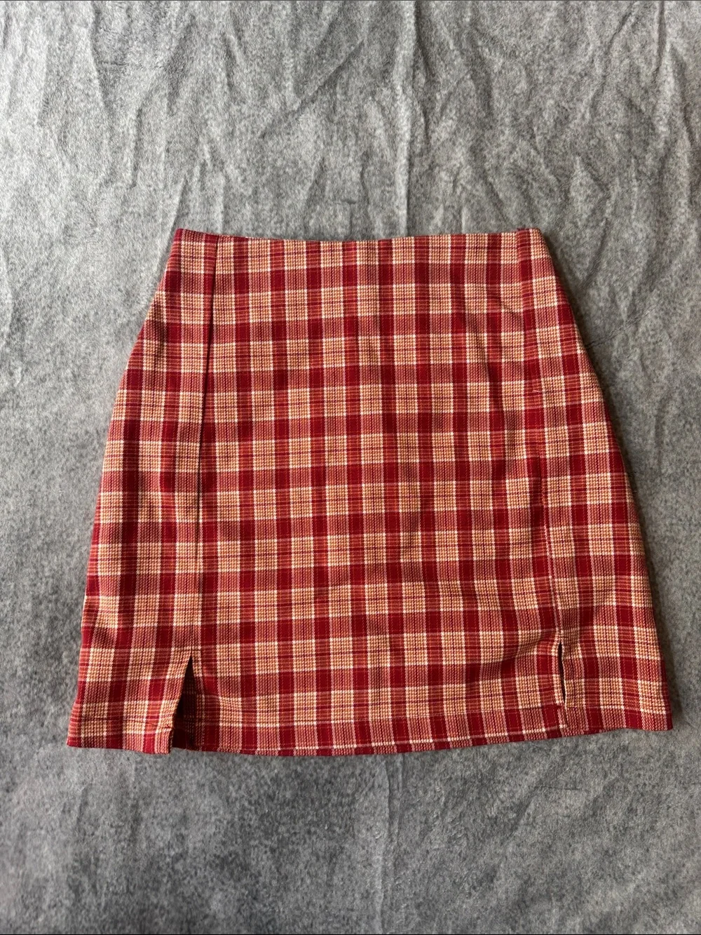 Brandy Melville Red and Cream Plaid Mini Skirt